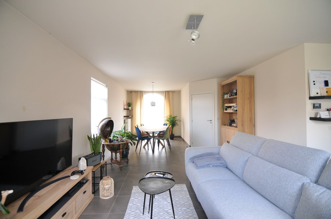 Halfopen bebouwing in rustige bouwverkaveling 