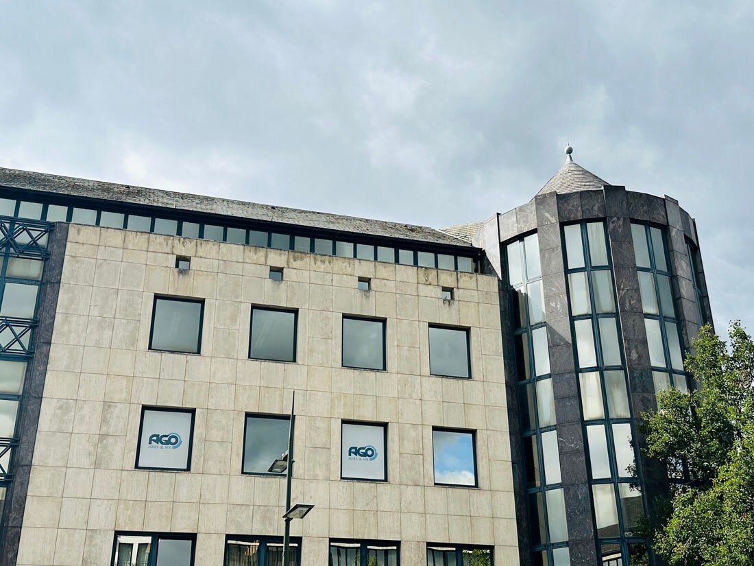 Iconisch kantorencomplex of commerciële ruimte te Hasselt centrum 