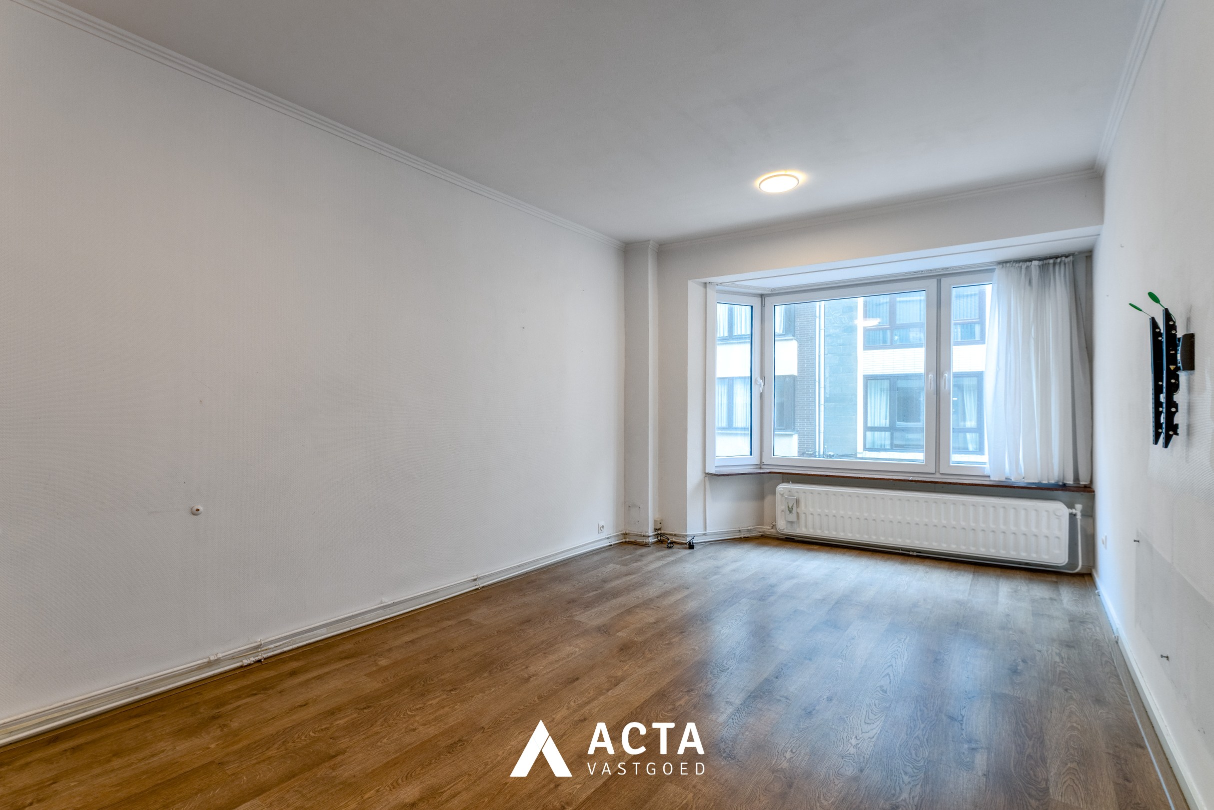 Appartement met één slaapkamer en terras in Mariakerke 