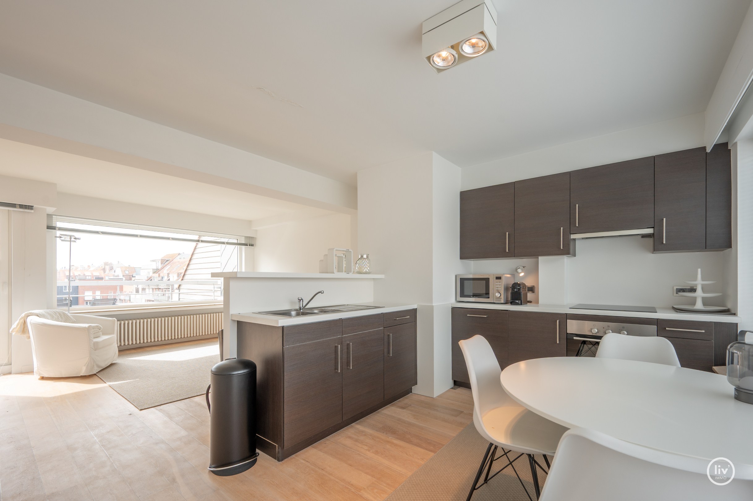 Volledig afgewerkt Hoekappartement + studio centraal gelegen in Knokke 