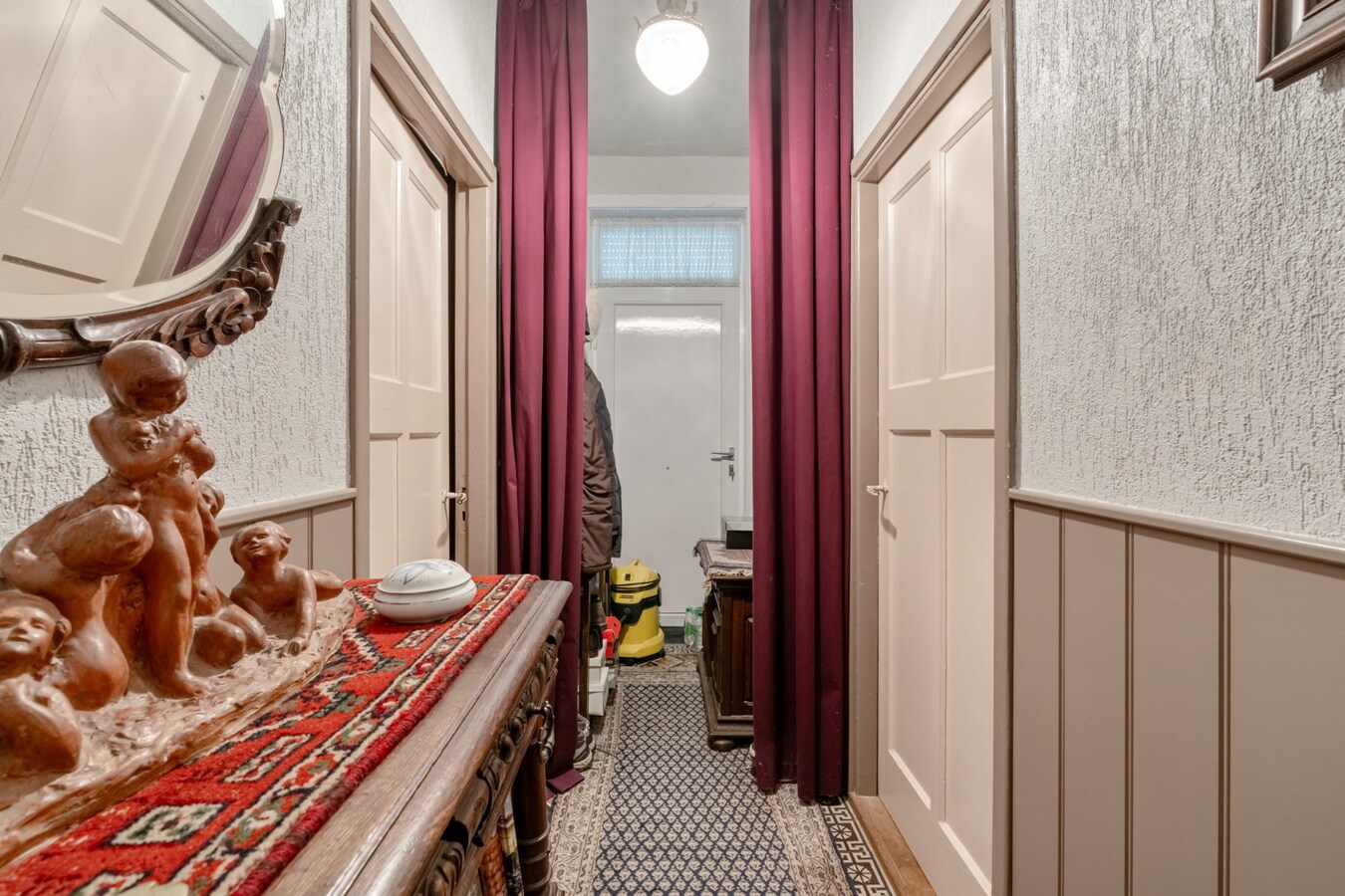 Ruime, zeer rustig gelegen woning op een perceel 29a90ca te Molenbeersel - een deelgemeente van Kinrooi! 