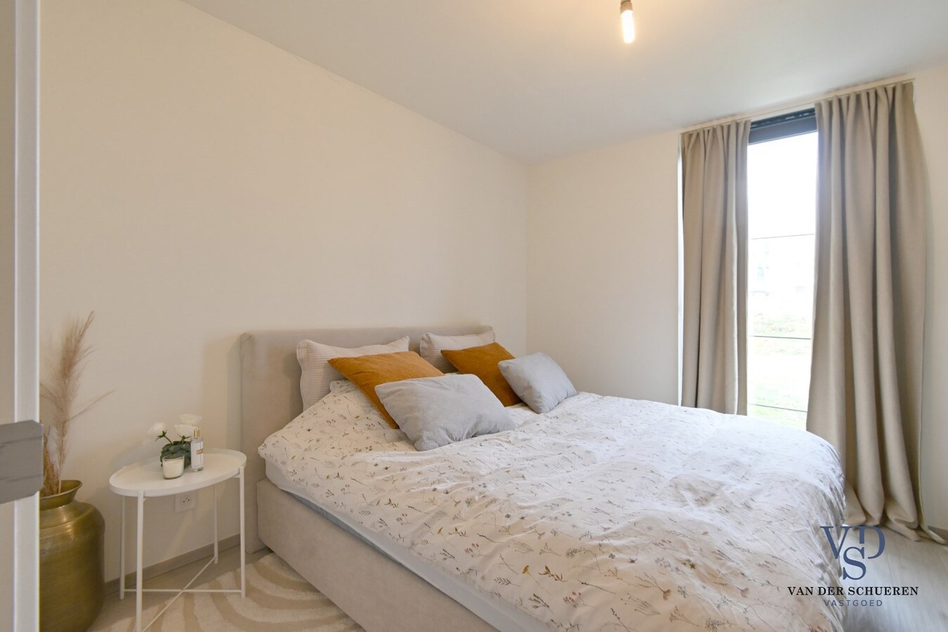 Gelijkvloers appartement met ruim terras 