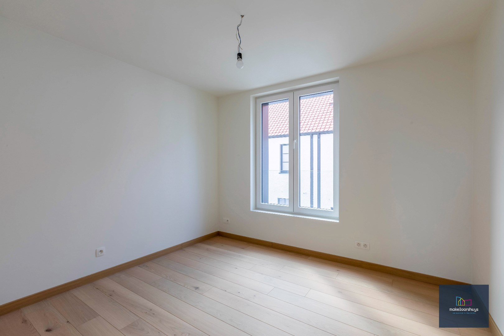 Kwalitatieve Lalys nieuwbouwwoning met tuin en parkeerplaats 