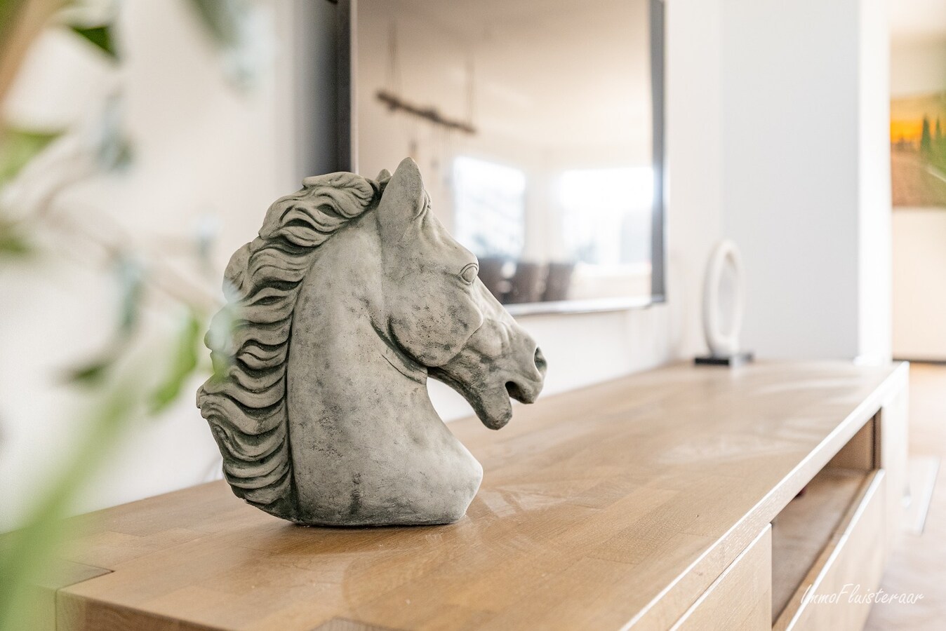 Ruime woning met paardenstallen op ca. 85 are te Kinrooi 