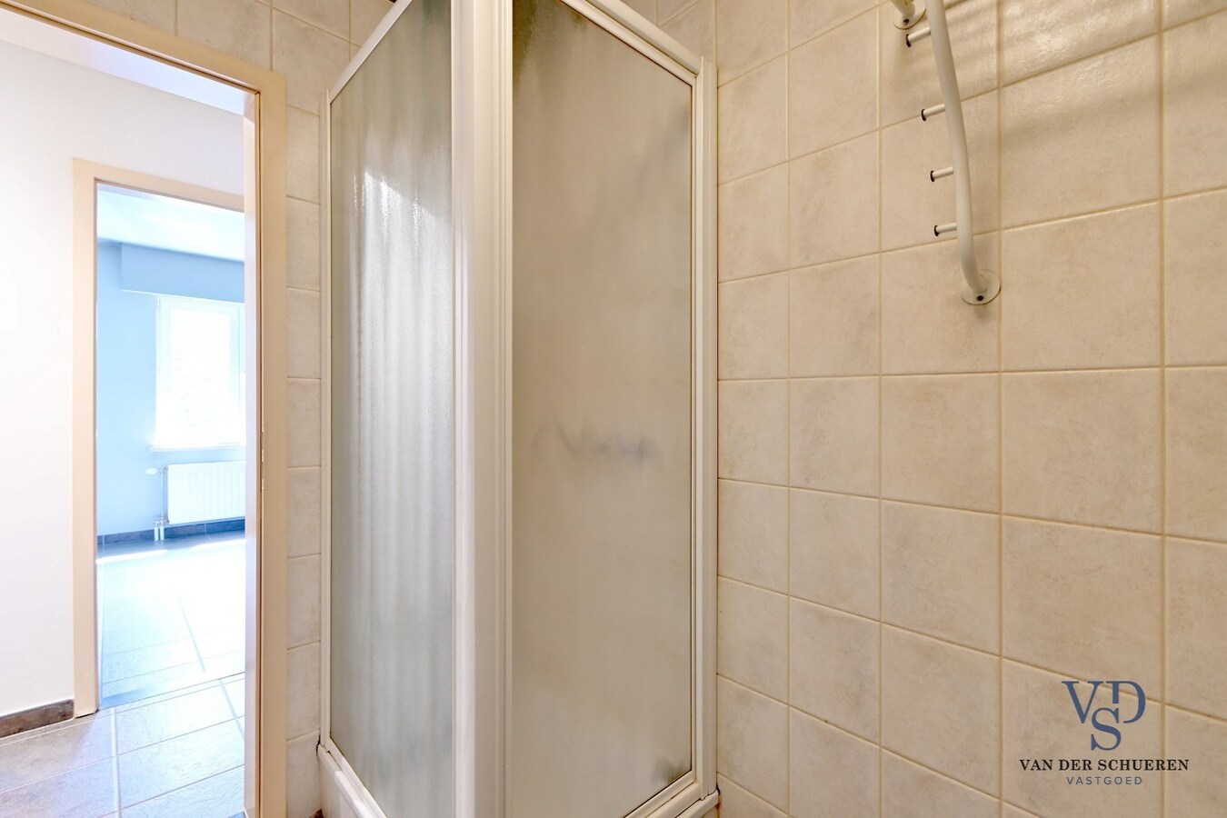 Bungalowwoning met afzonderlijke garage 