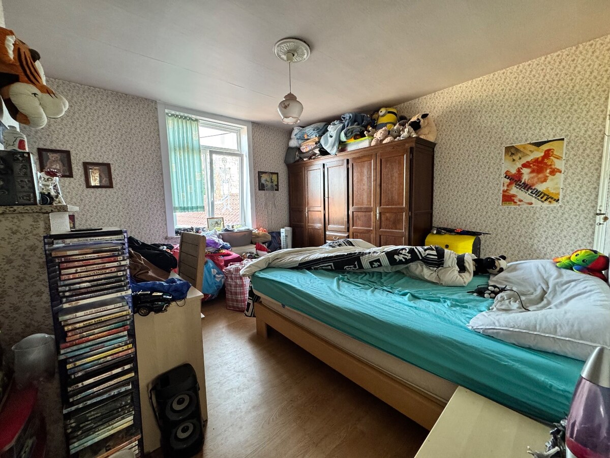 Woning met 3 slaapkamers en tuin te Roeselare 