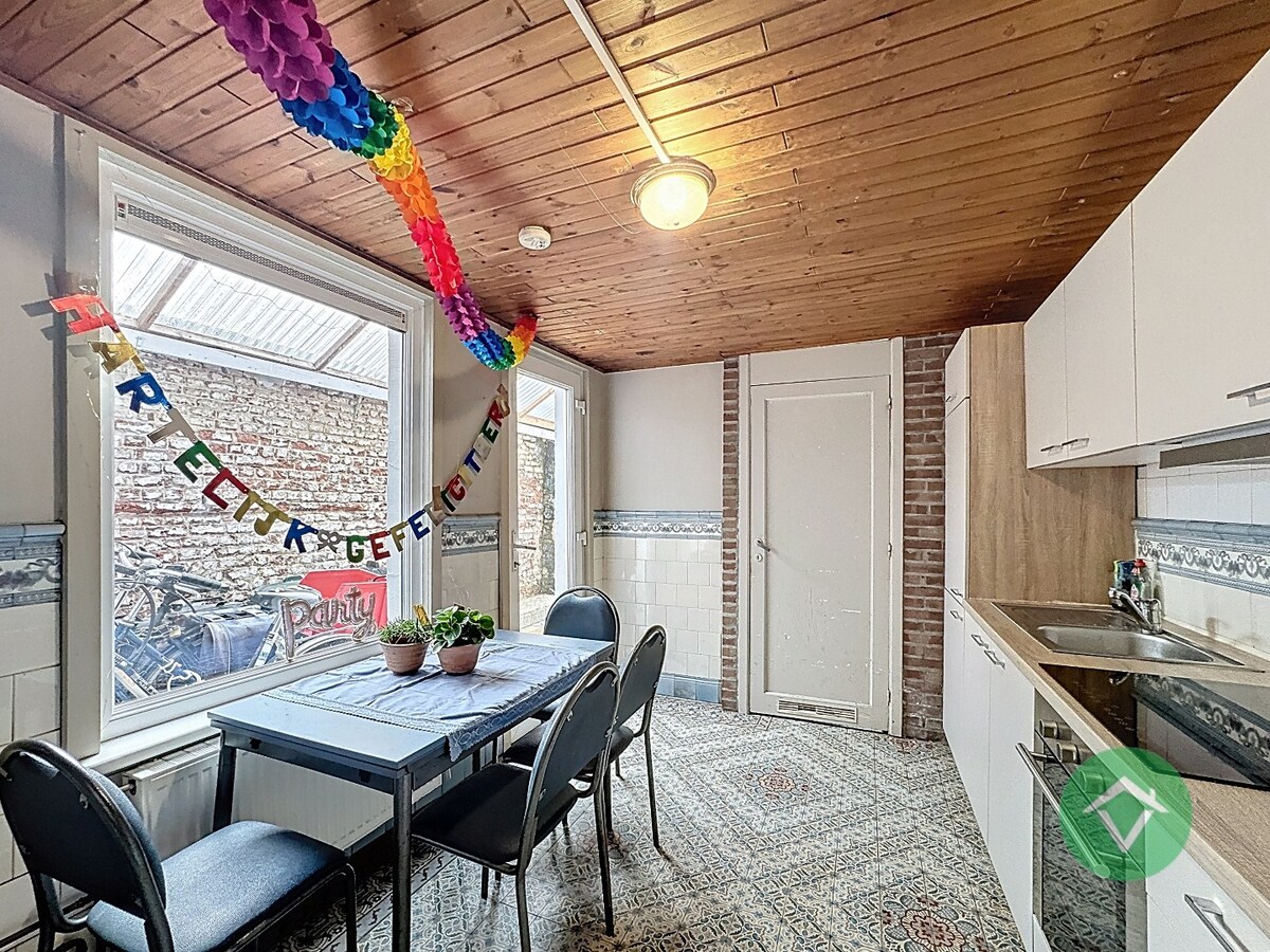 Karaktervolle en energiezuinige woning met 4 slaapkamers op topligging te Gent 