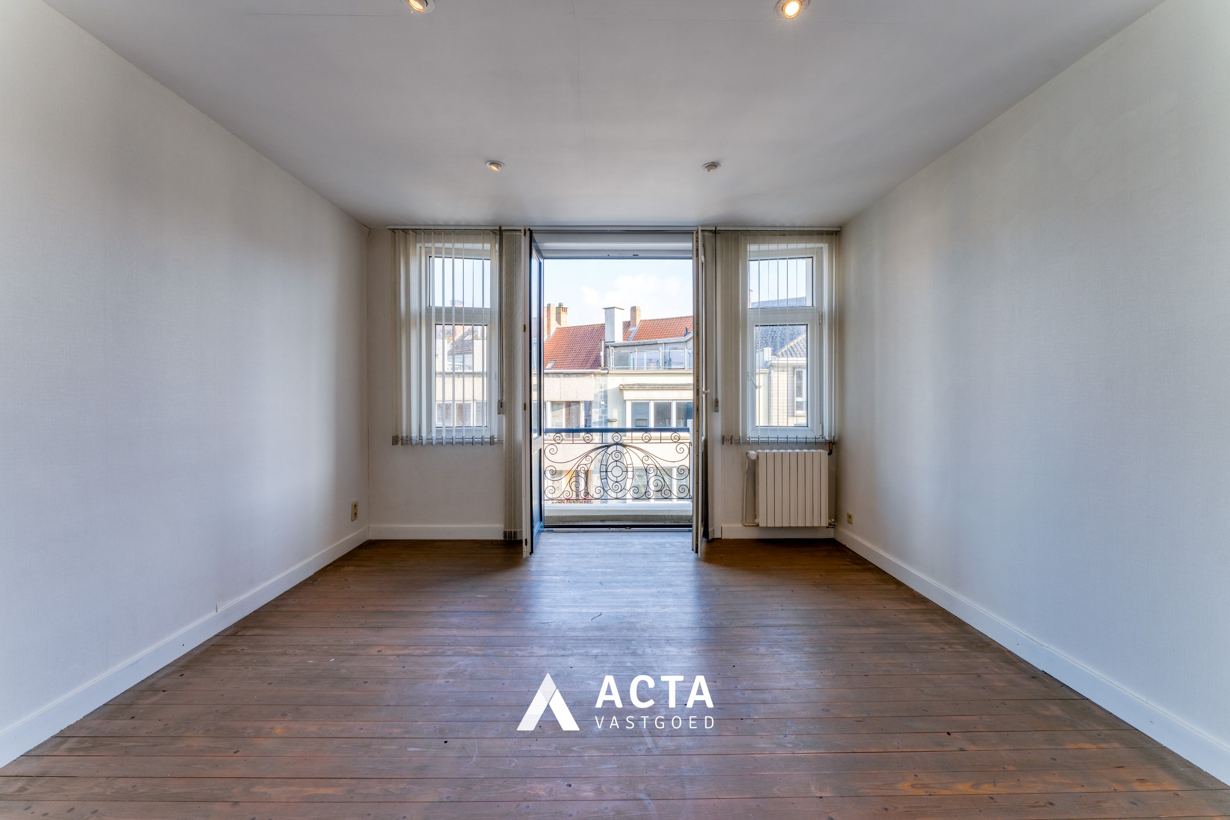 Charmant herenhuis- 3 slpk, praktijk +zonnige tuin 