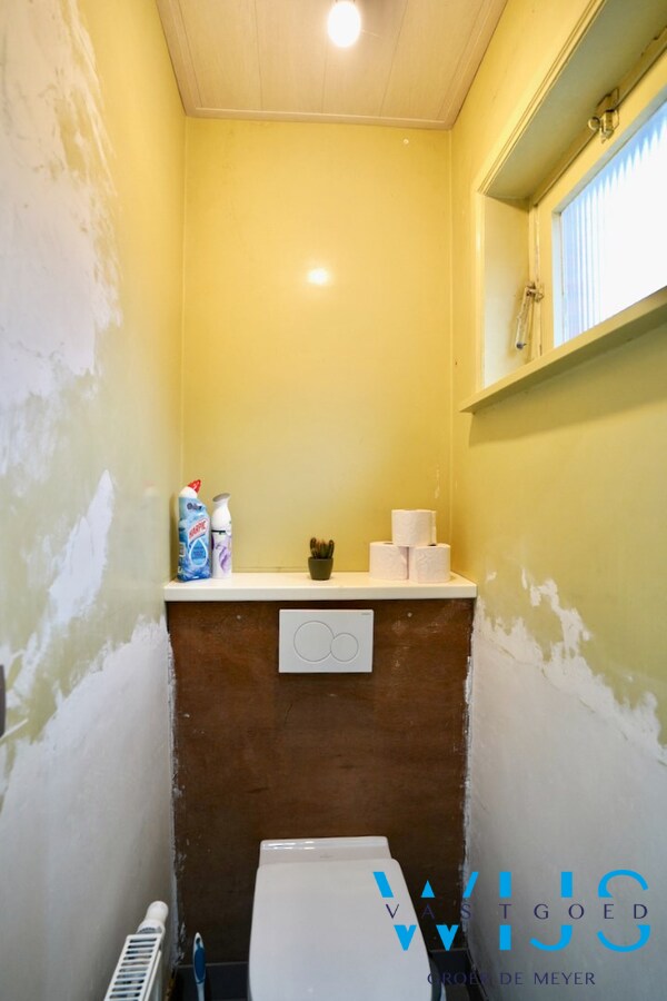 Instapklare gezinswoning in het toffe centrum van Assenede ! 