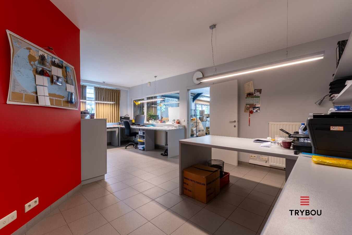 Te koop handelszaak + woning 