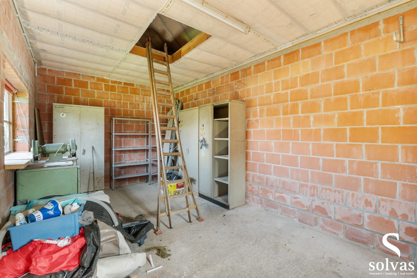 Prachtige open bebouwing met 4 slaapkamers in Poesele, bouwjaar 2000, op 1070m² perceeloppervlakte, 270m² bewoonbare oppervlakte 