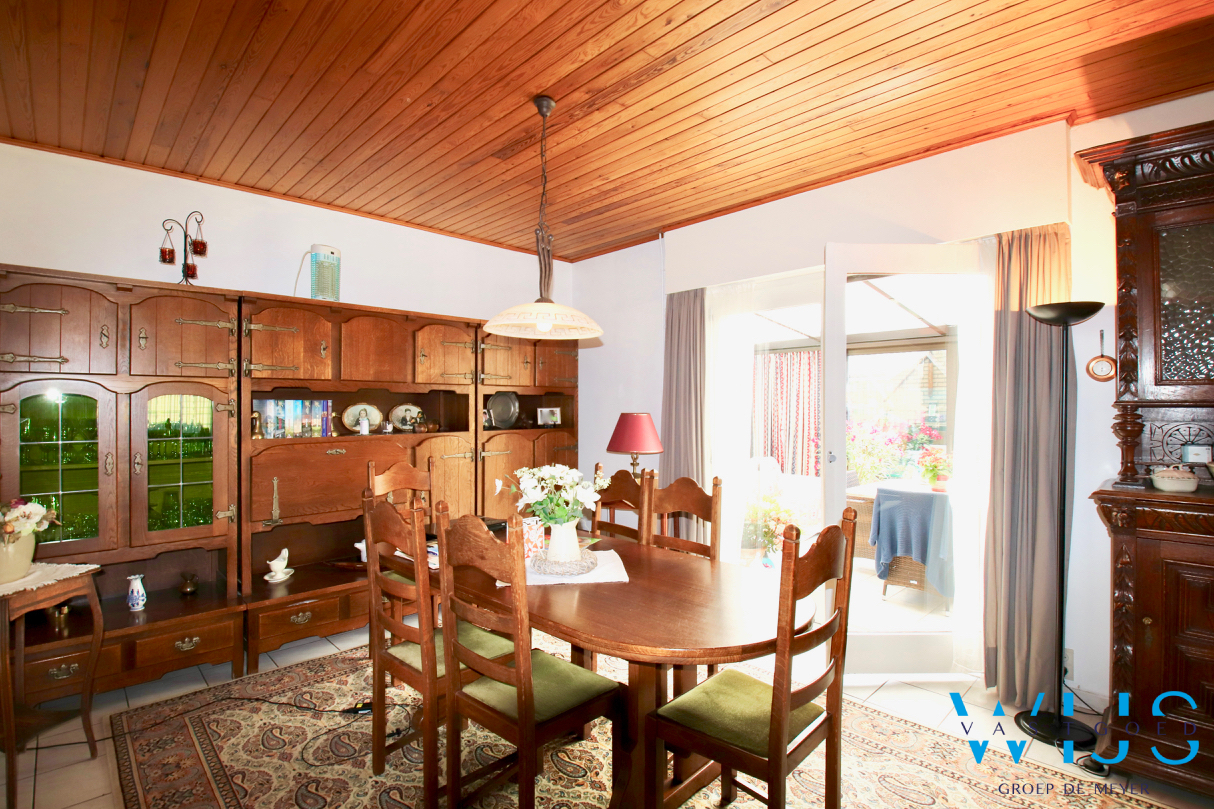 Mooie bungalow op een toplocatie te Evergem ! 