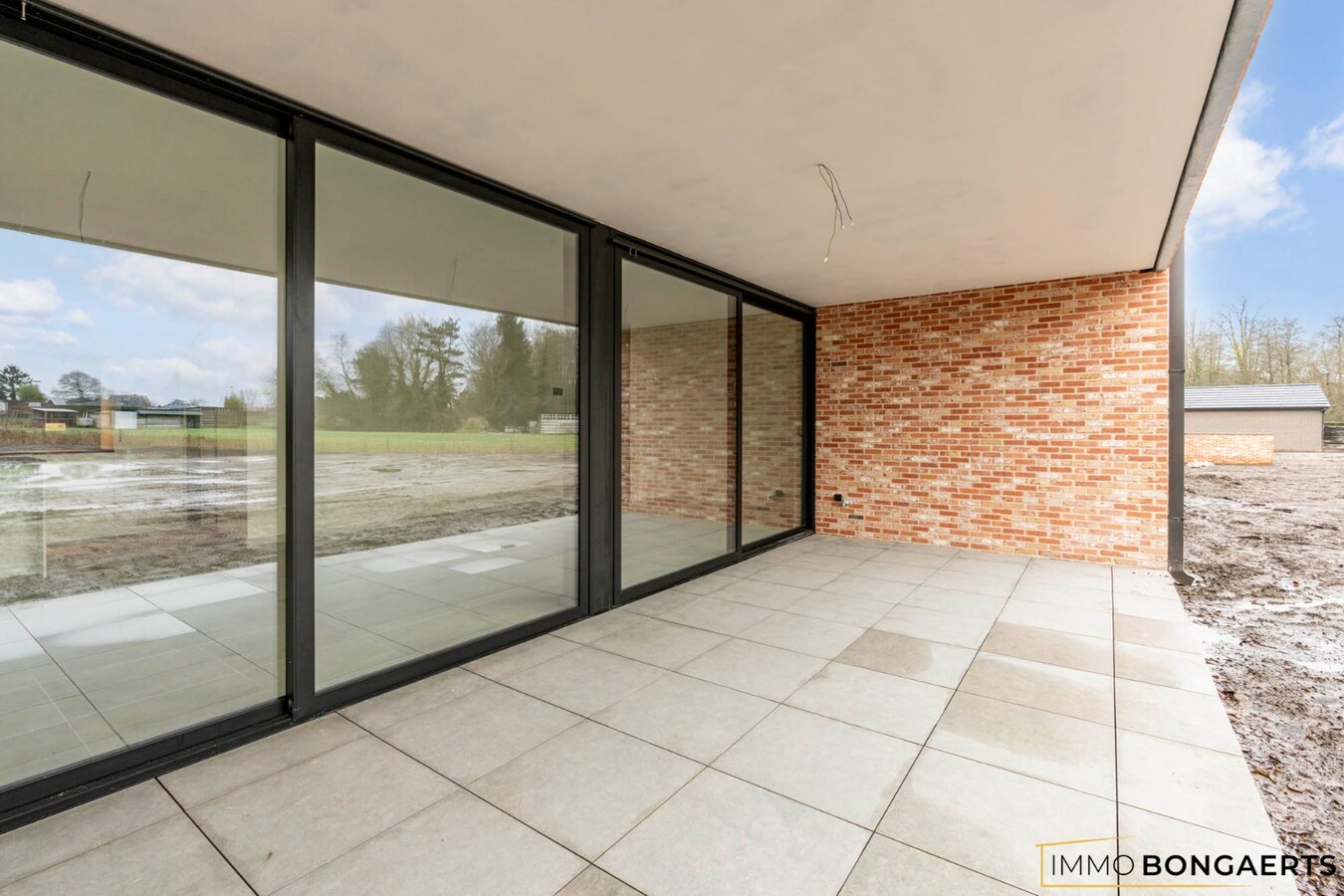 Gelijkvloers nieuwbouwappartement met 3 slaapkamers 