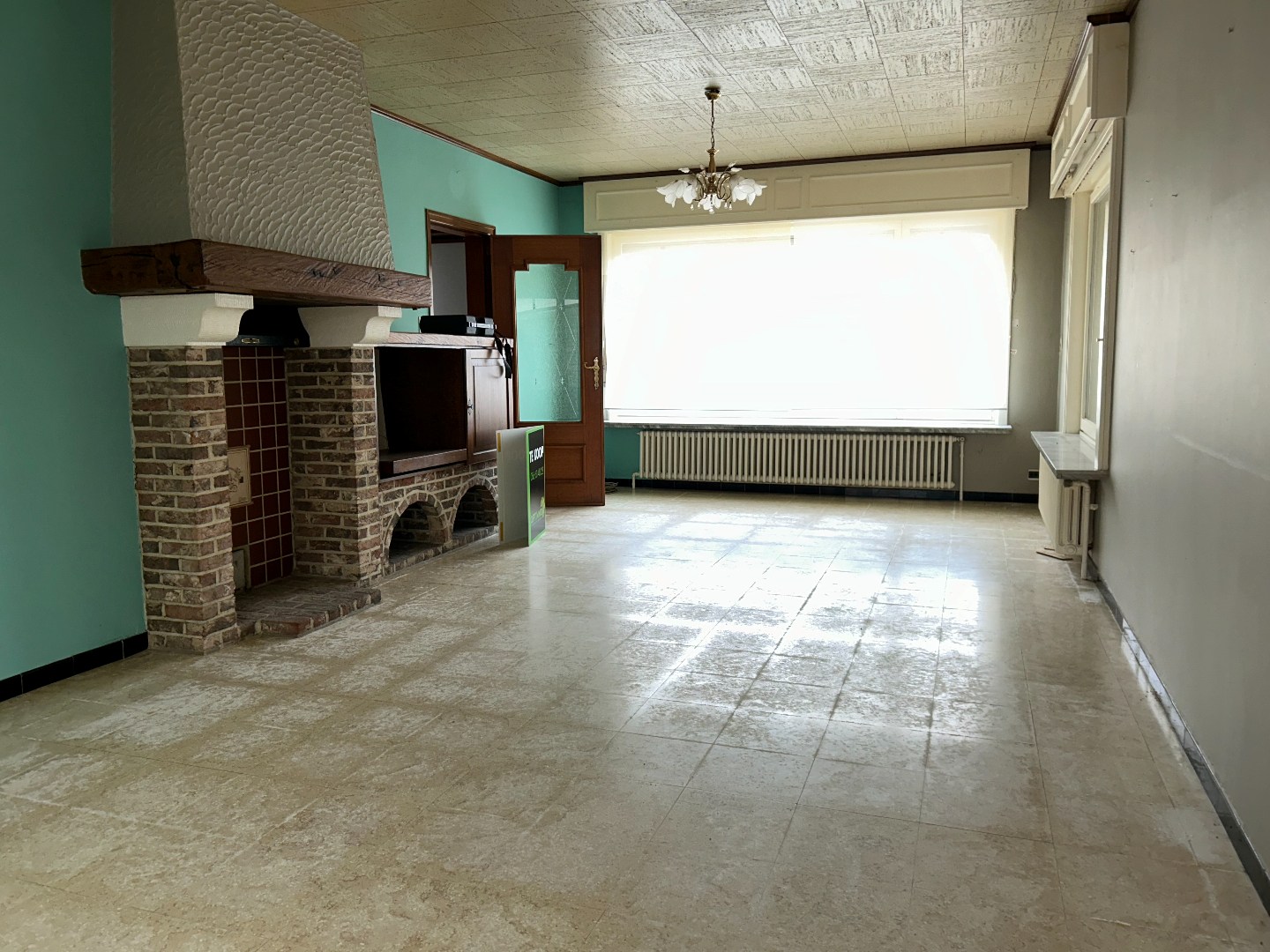 Halfopen, ruime woning met garage en tuin op 234 m² 