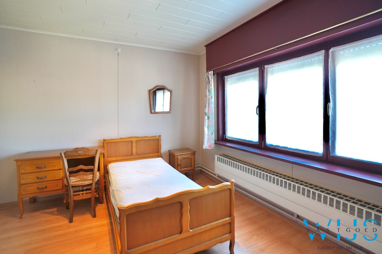 Tof woonhuis in een rustige woonwijk te Ertvelde ! 