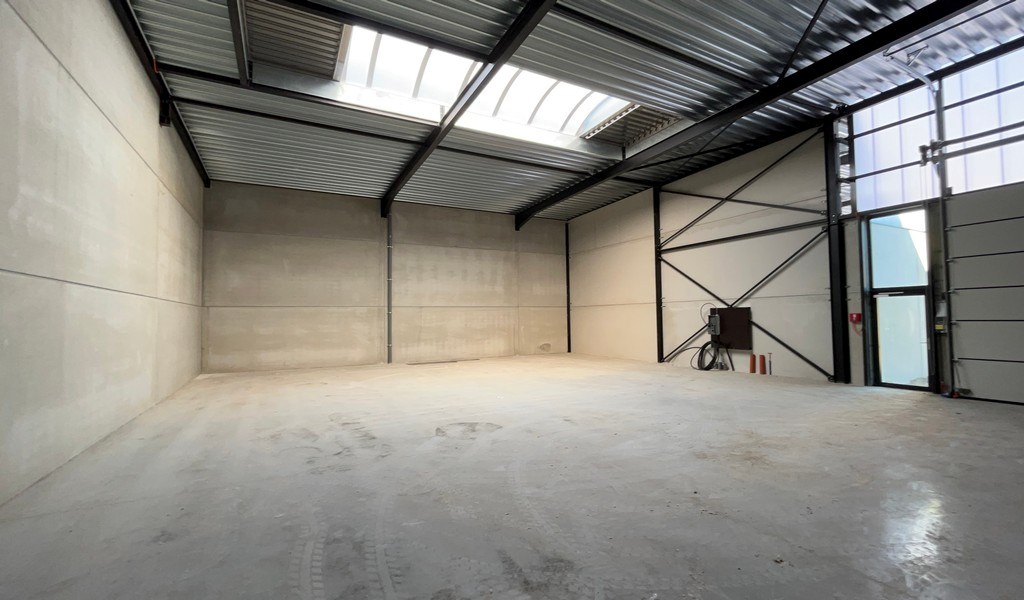 Magazijn te huur in Business Park Dendermonde