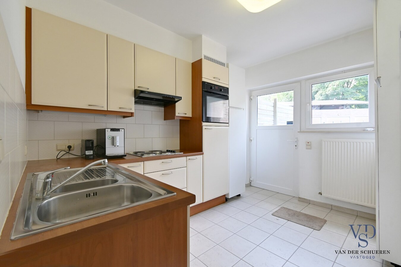 Uitstekend gelegen winkelruimte. 