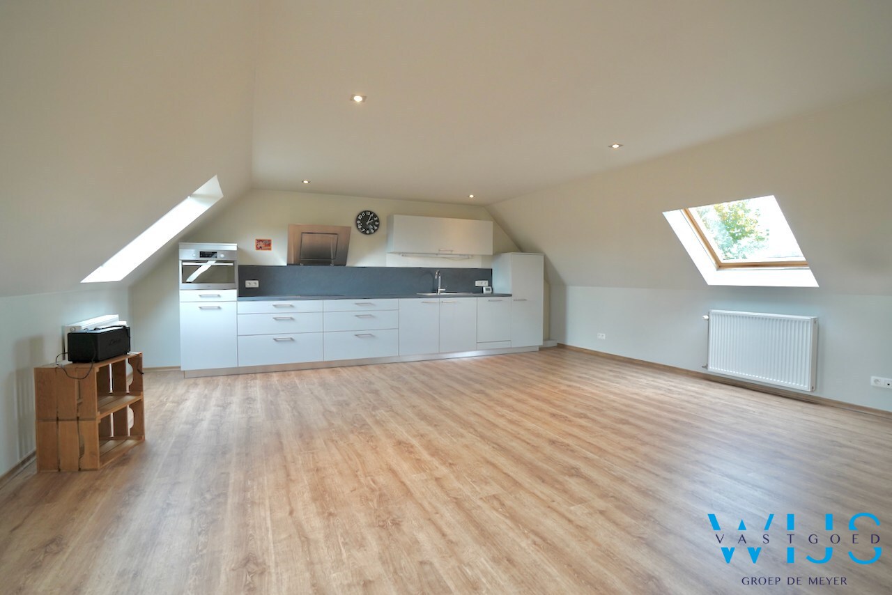 Instapklaar appartement in hartje Ertvelde ! 
