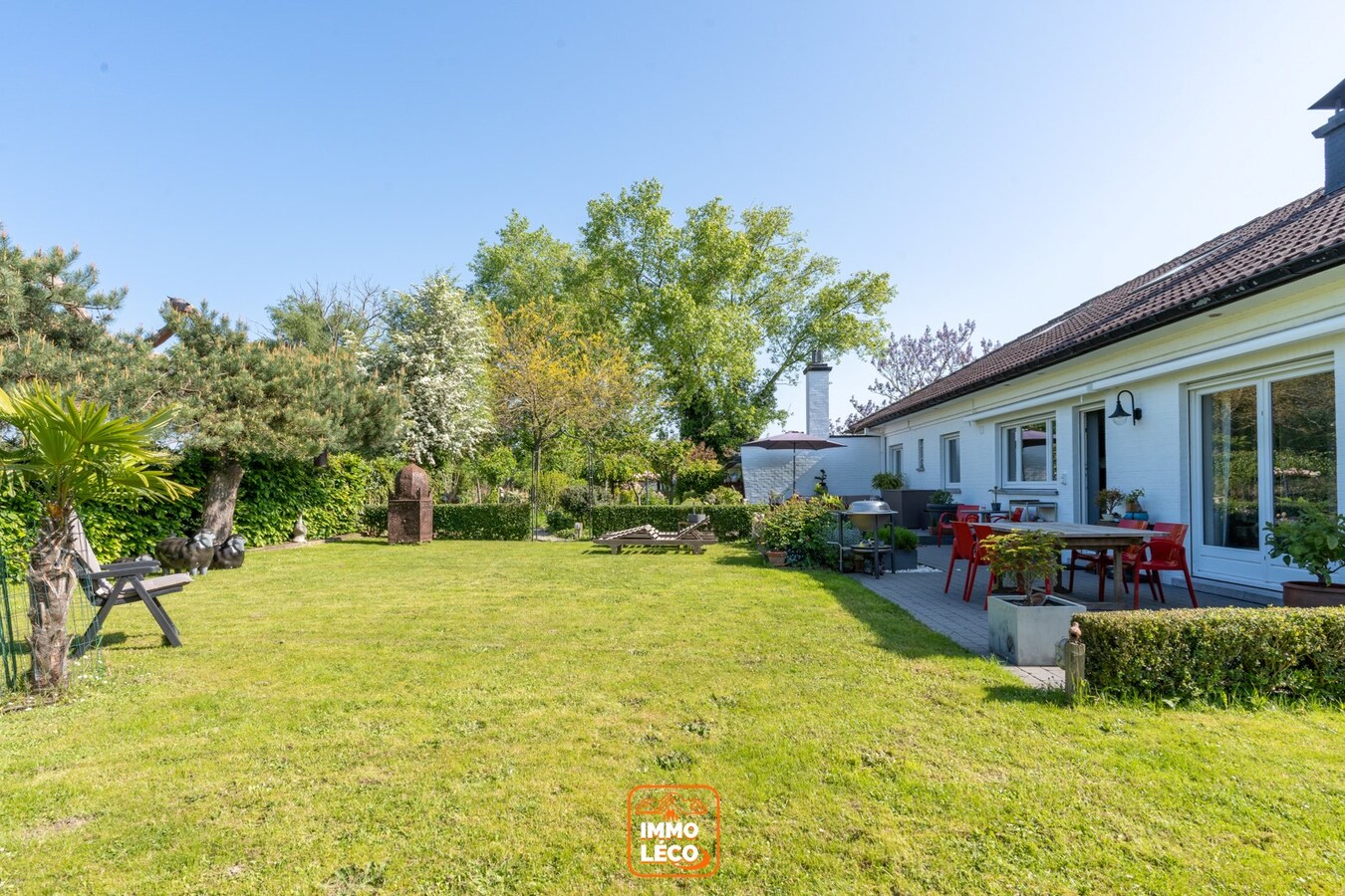 Superbe propriété « semi plain-pied » érigée sur une parcelle de 1823m2, COUP DE COEUR ABSOLU ! 