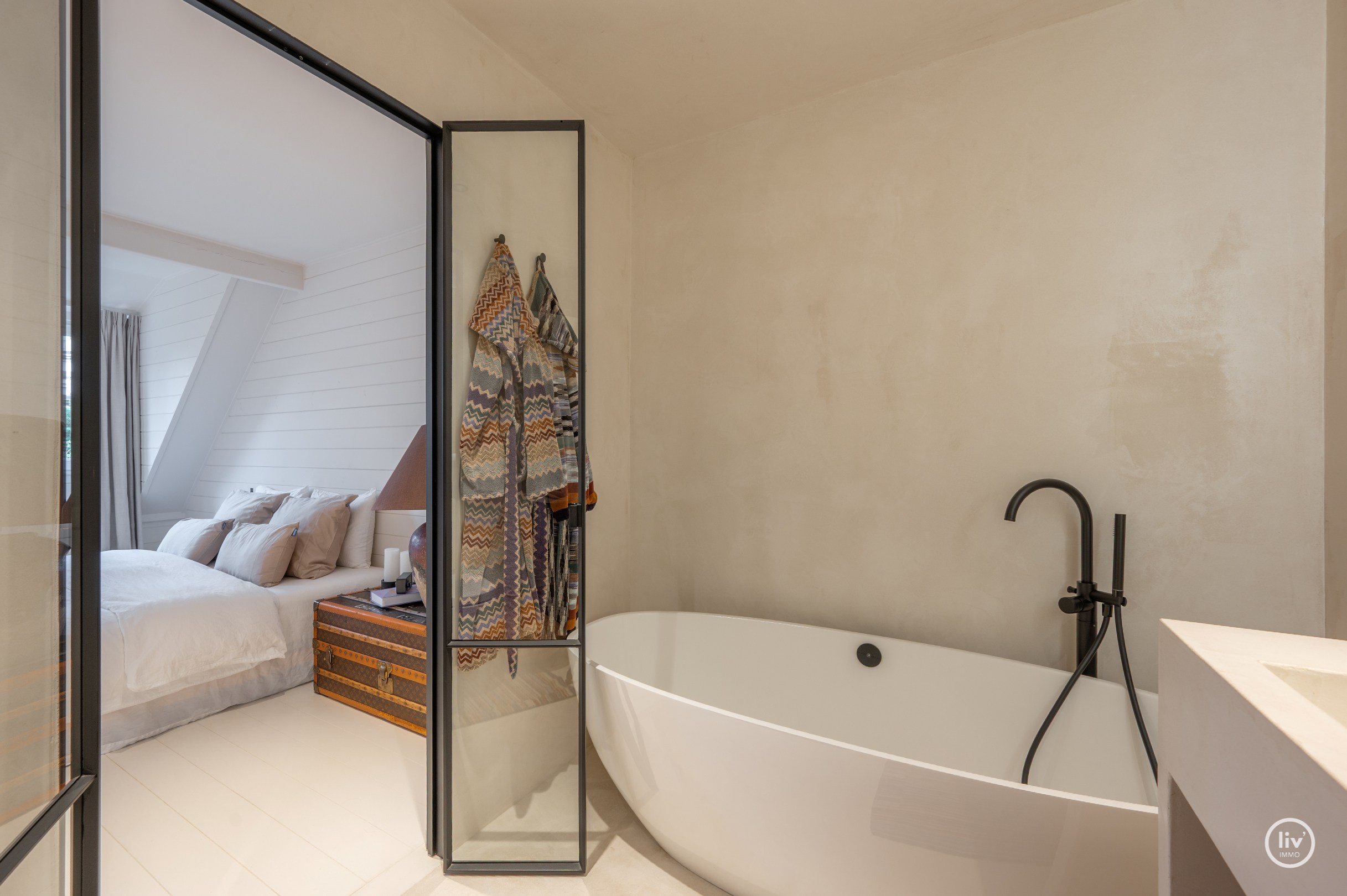 Exclusieve koppelvilla met verfijnde afwerking op toplocatie in het Zoute 