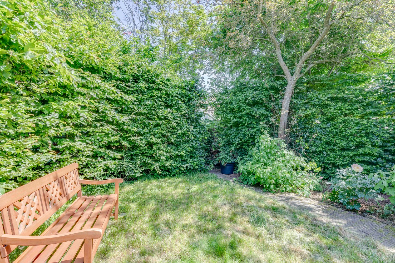 Uniek design appartement te koop in Sint-Amandsberg 