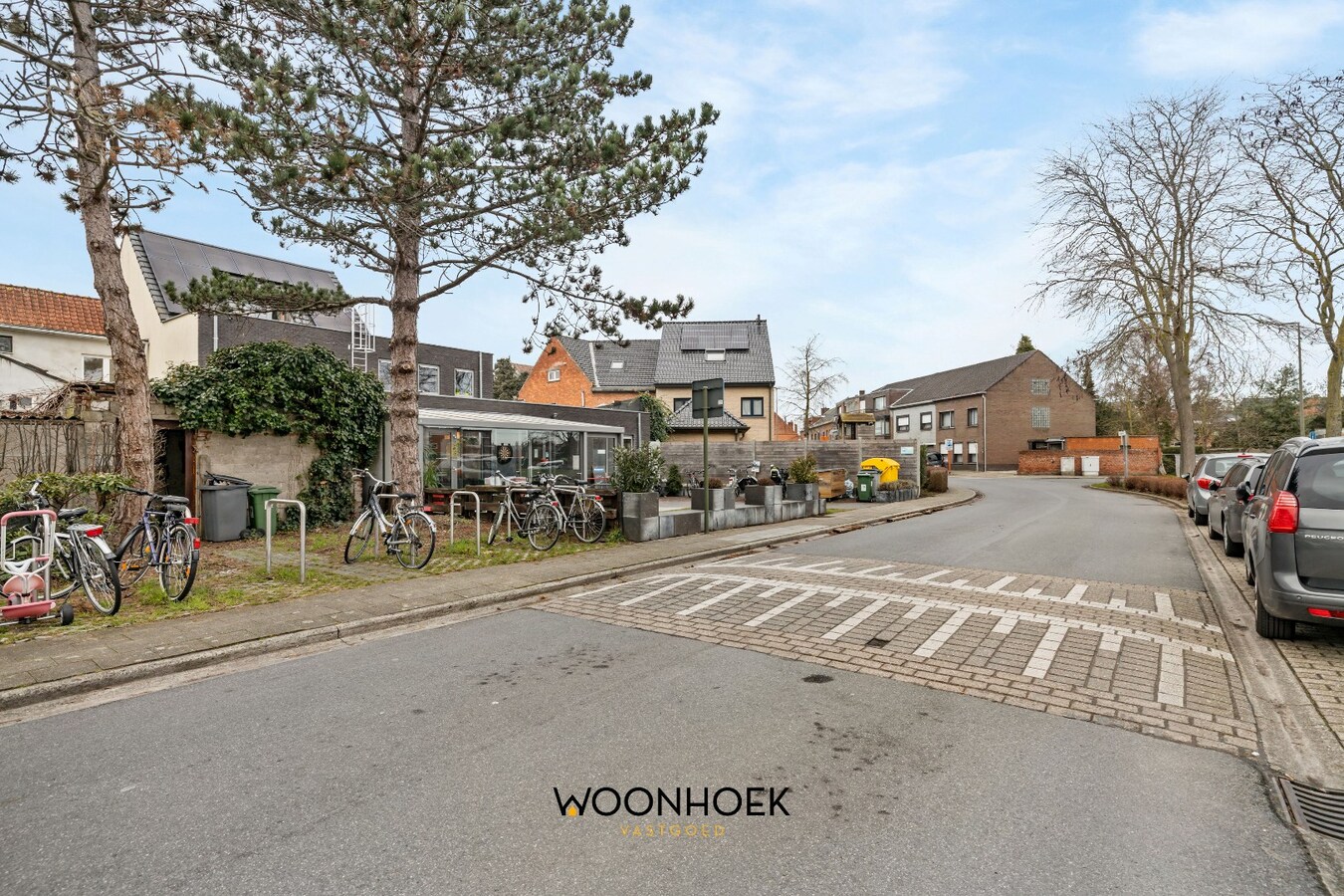 Charmante 2-slpk woning met achteruitweg in centrum 