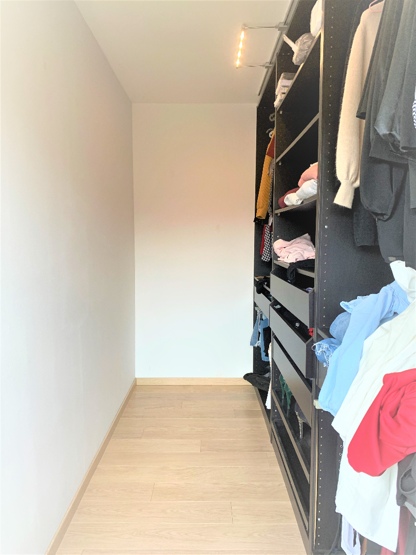 Halfopen woning met 3 slaapkamers &amp; zuidgerichte tuin 