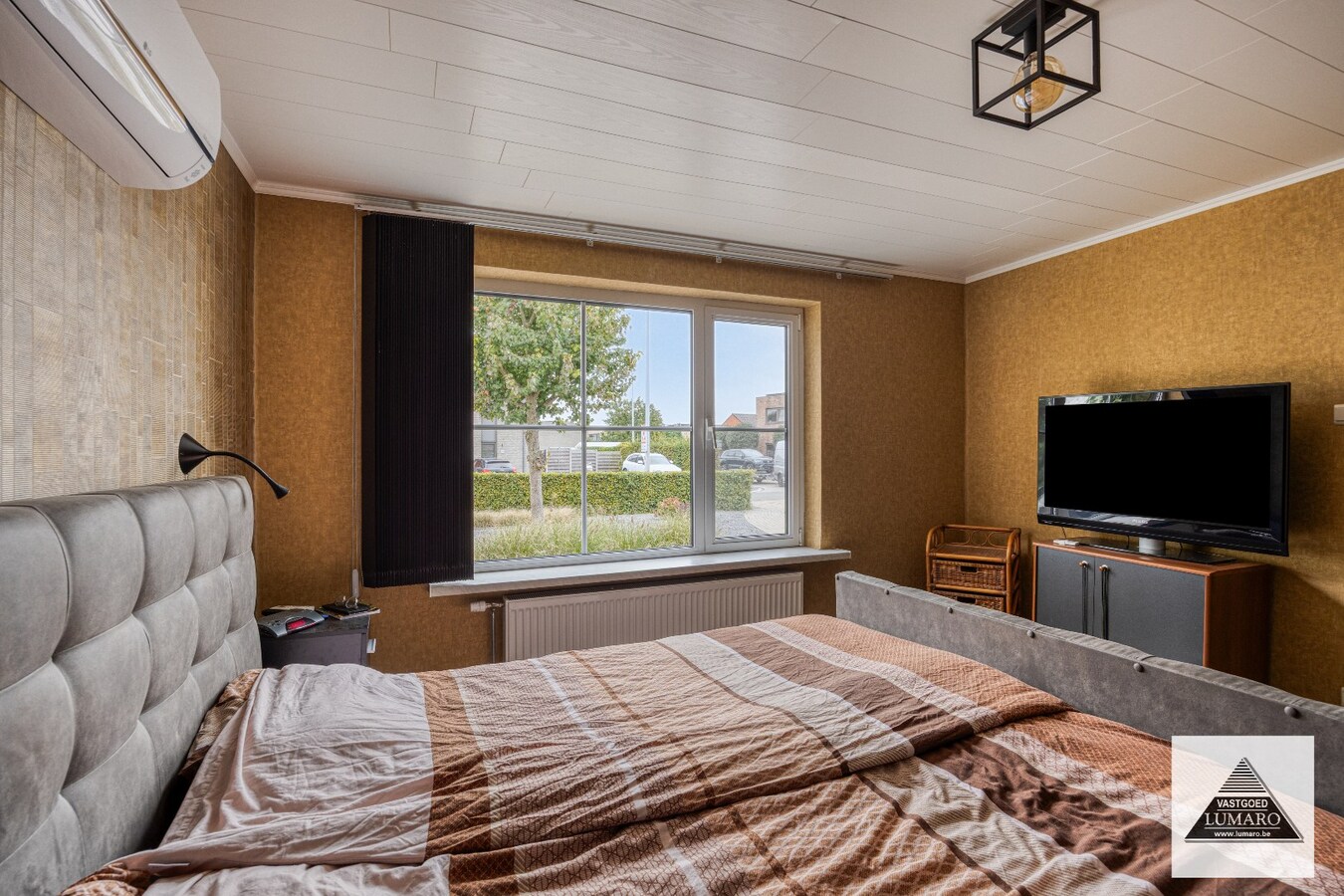 Vrijstaande woning met 4 slaapkamers - zonnepanelen - thuisbatterij 