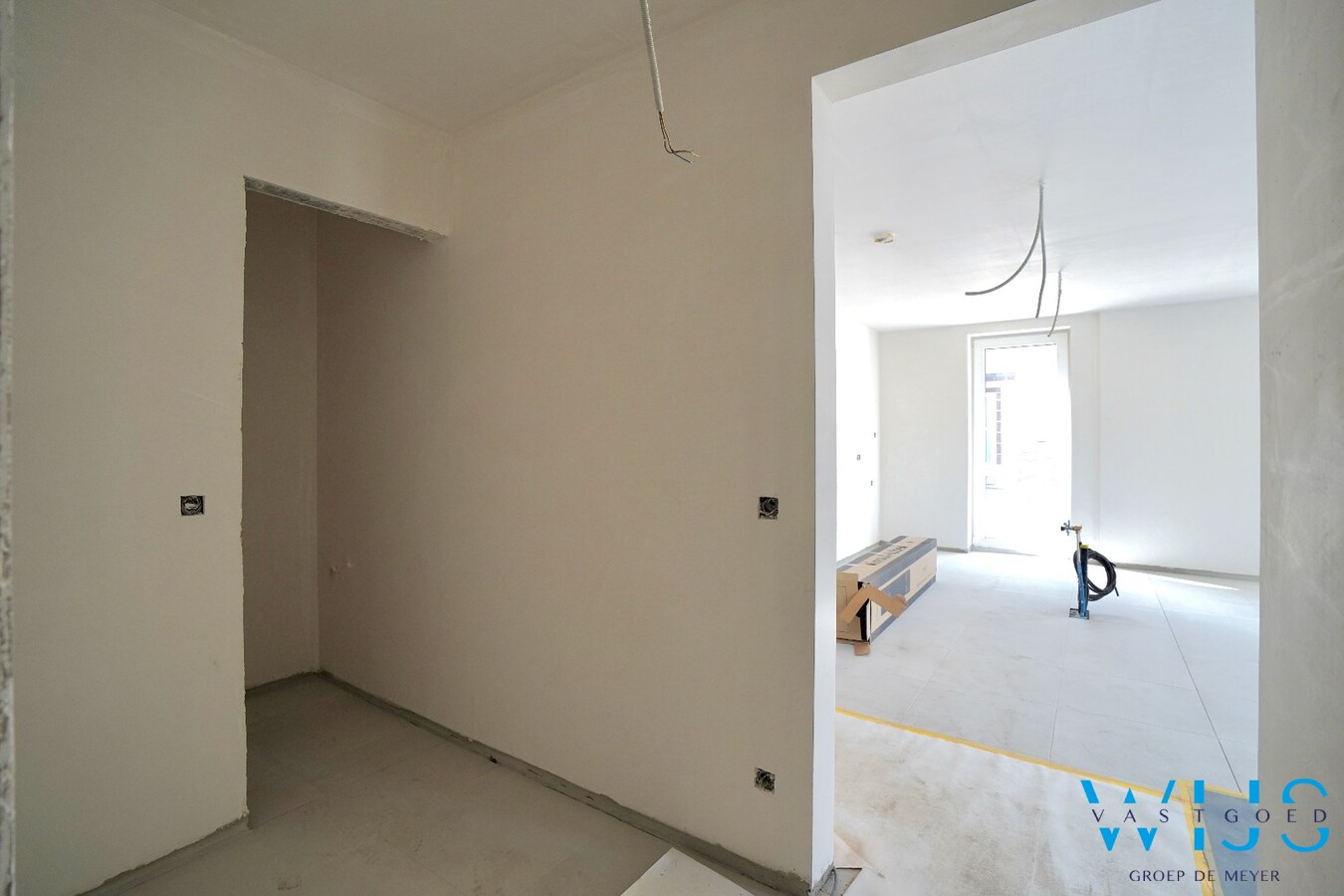 Ruim gelijkvloers nieuwbouwappartement met tuin en 2 terrassen 