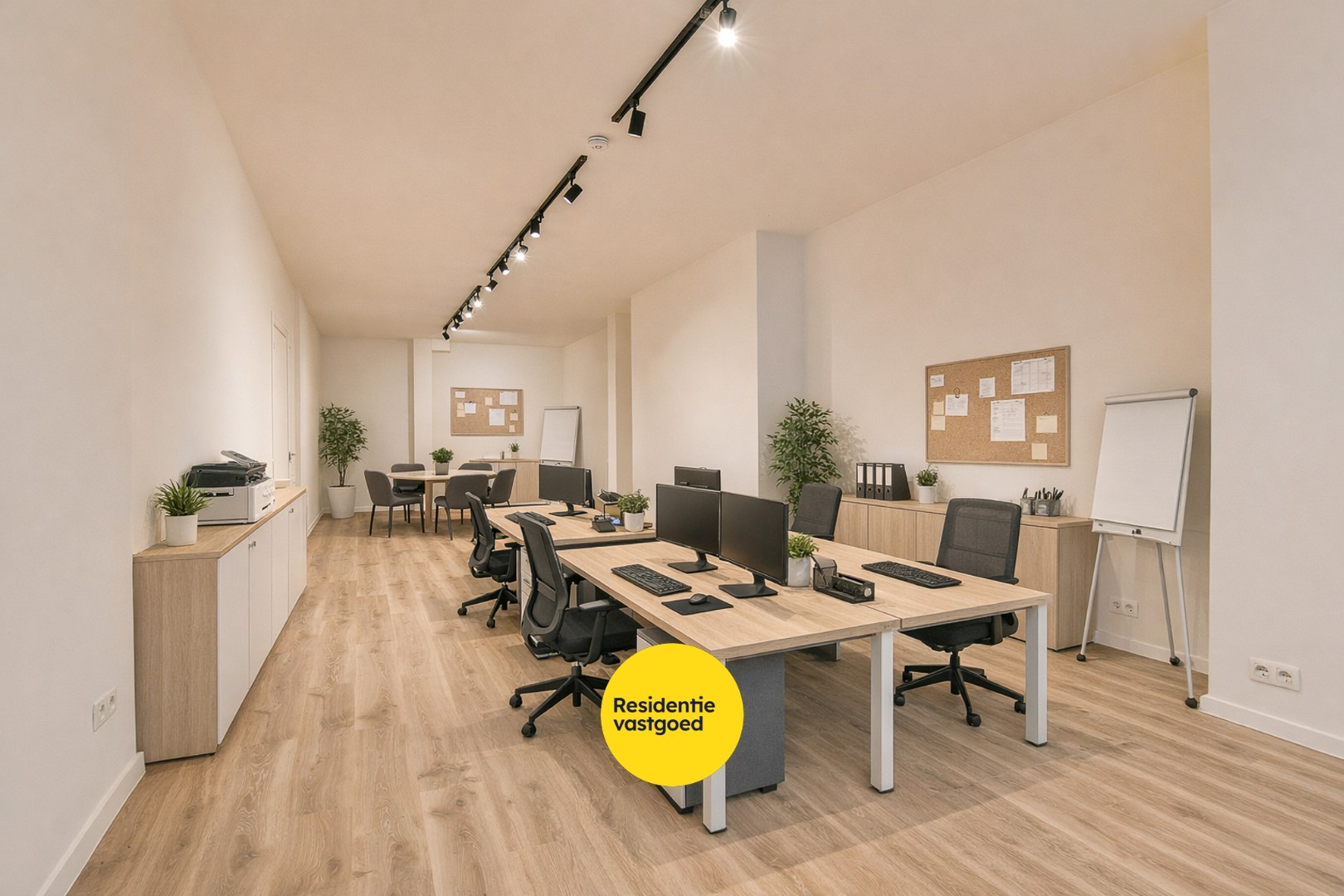 Gelijkvloerse handelsruimte op toplocatie te Oostende 