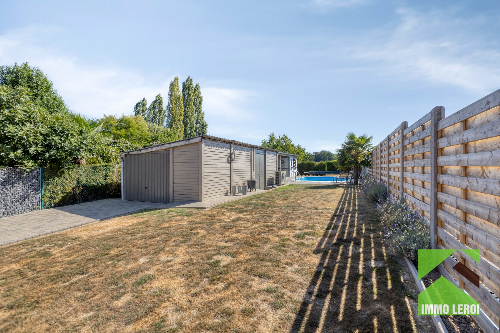 Tuin met tuinberging