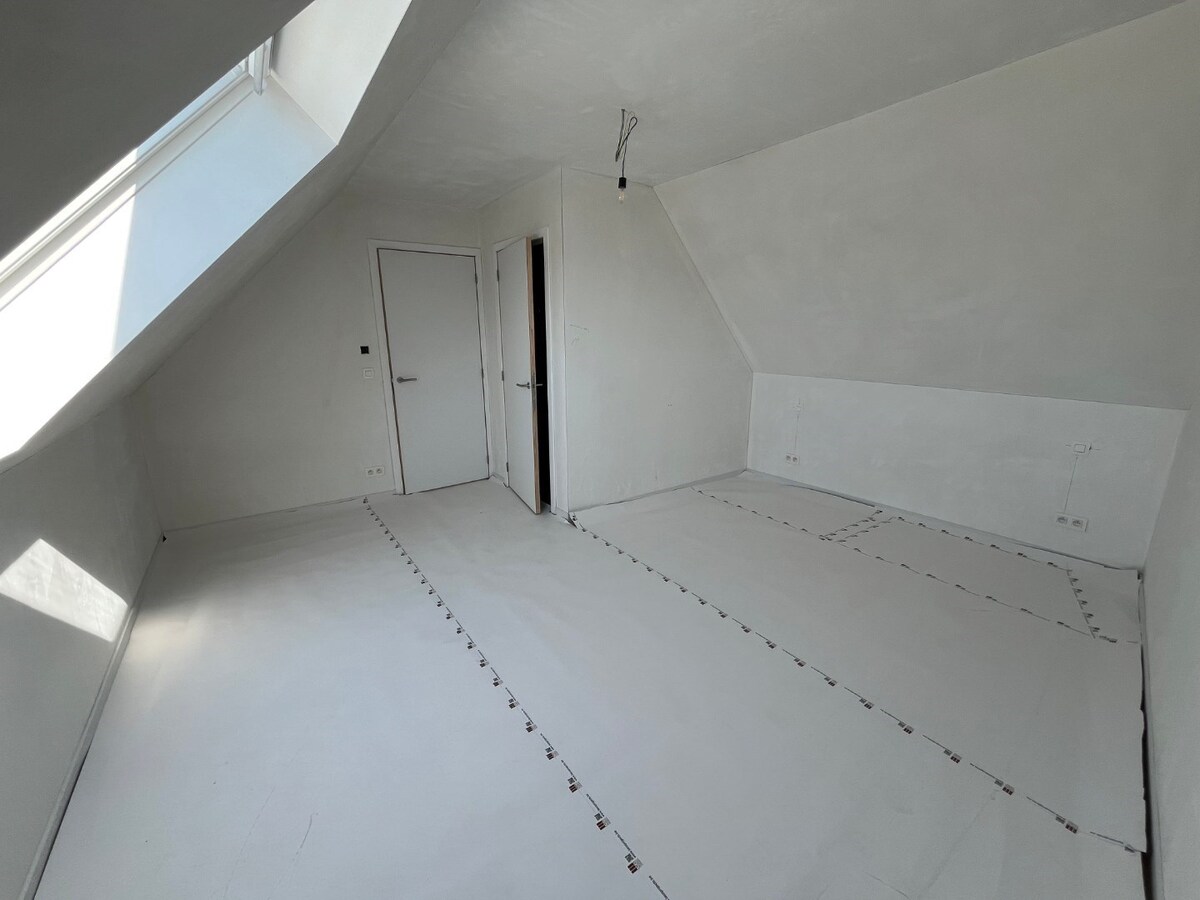 Luxe penthouse in hartje Zingem 