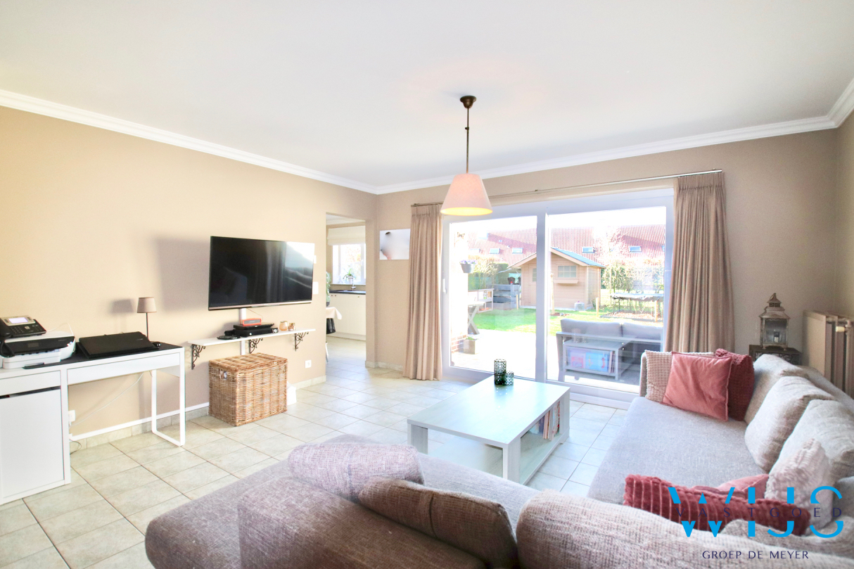 Prachtig instapklaar woonhuis in rustige woonwijk te EEKLO! 