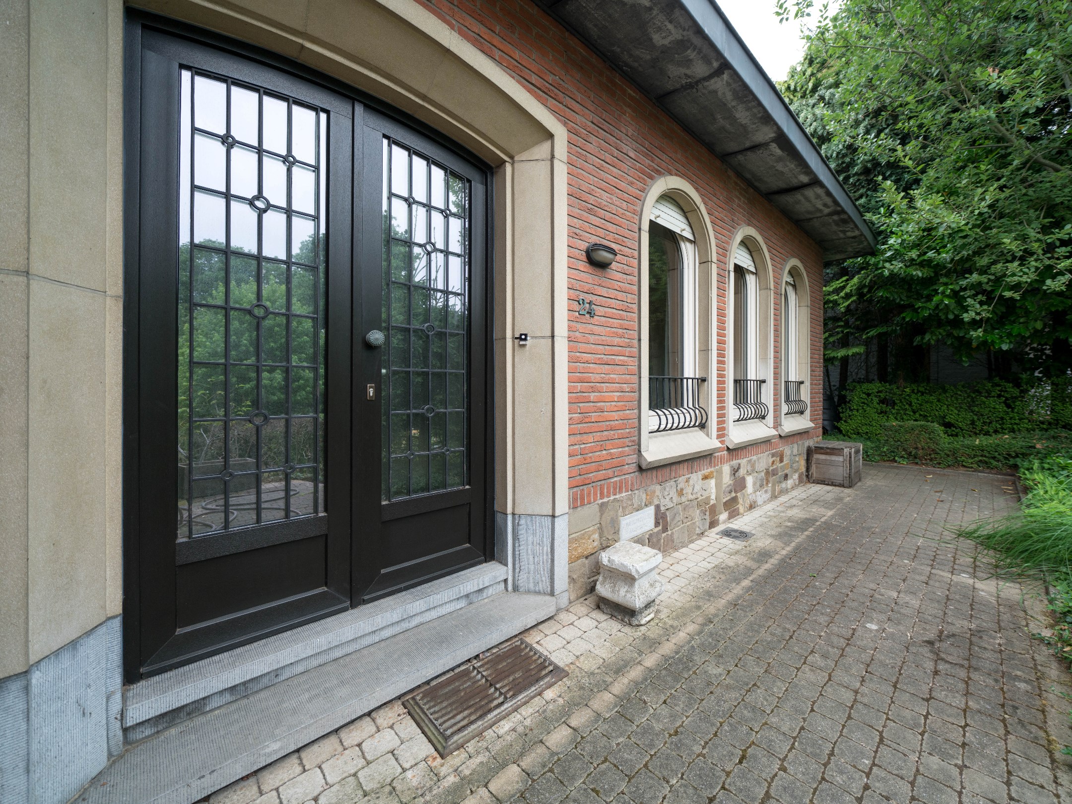 Ruime, karaktervolle woning met 4/5 kamers en tuin 