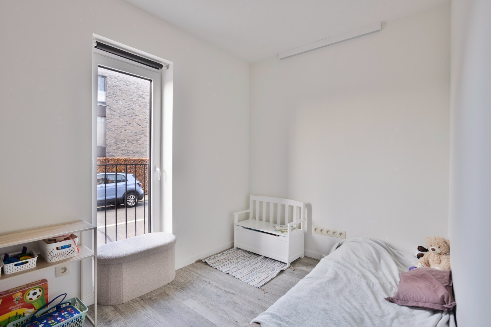 Recent en energiezuinig gelijkvloers appartement met 2 slpk. In Geel-centrum 