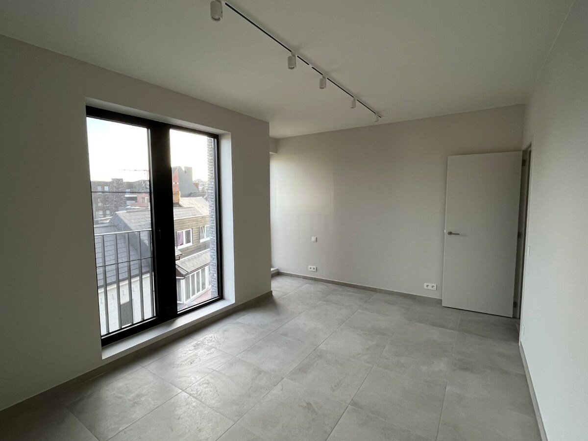 Nieuw, luxueus afgewerkt BEN-penthouse 