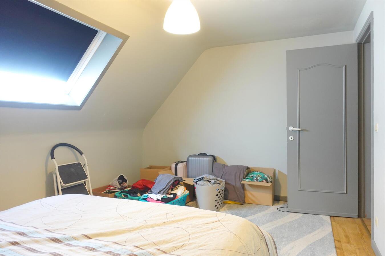 Gezellige rijwoning met garage vlakbij centrum 