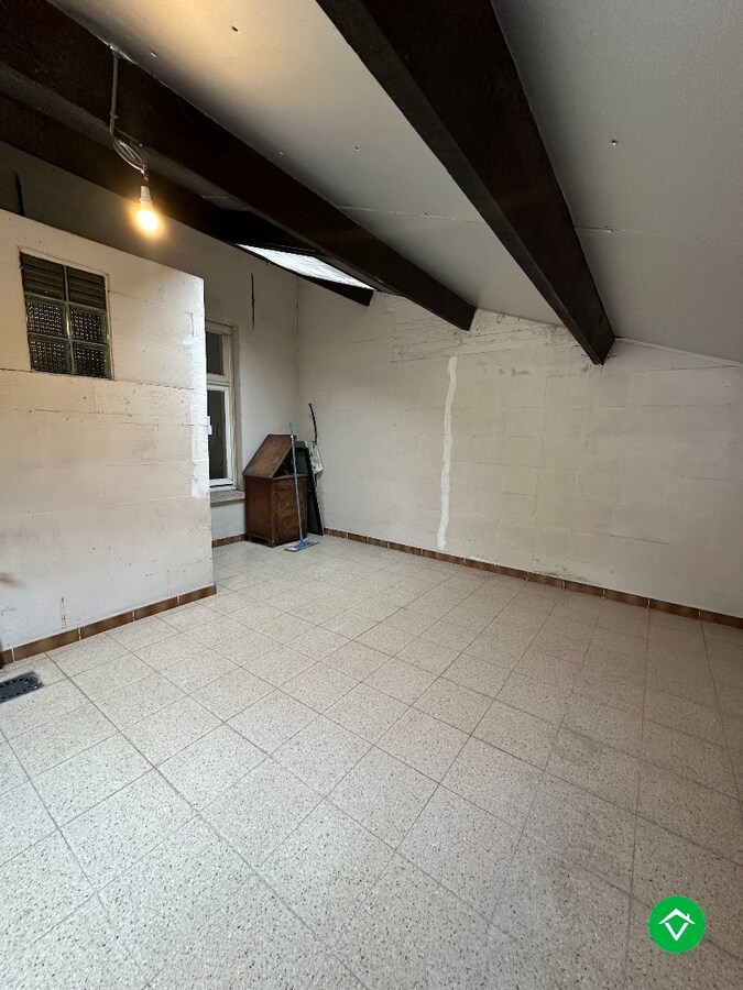 Charmante woning met tuin en garage in Werken. 