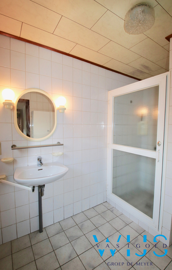 Tof gezellig woonhuis op een prachtig ruim perceel te Boekhoute ! 