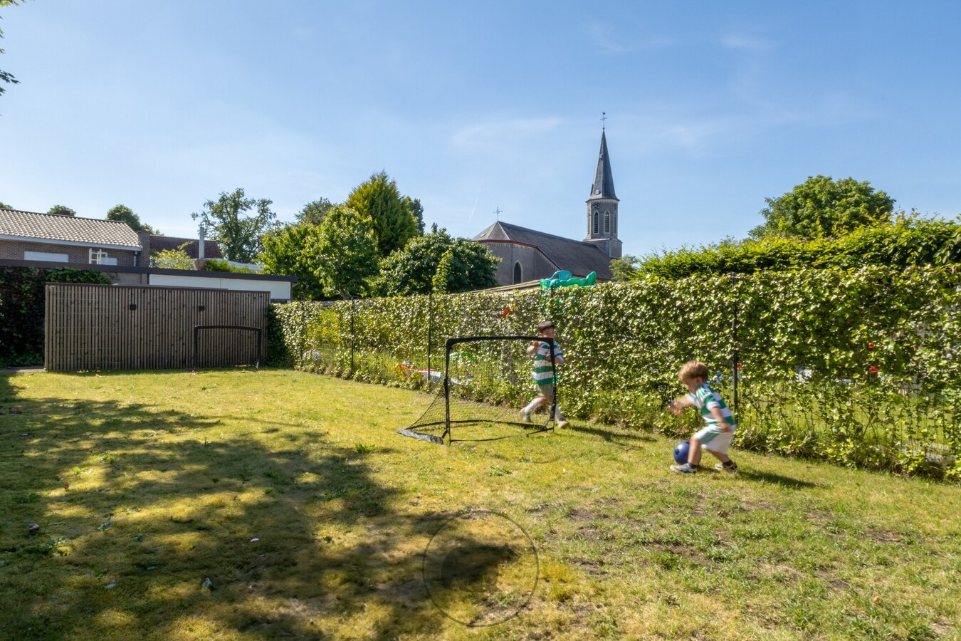 Voortreffelijk &amp; ruime gezinswoning met luxueuze afwerking centrum Heusden 