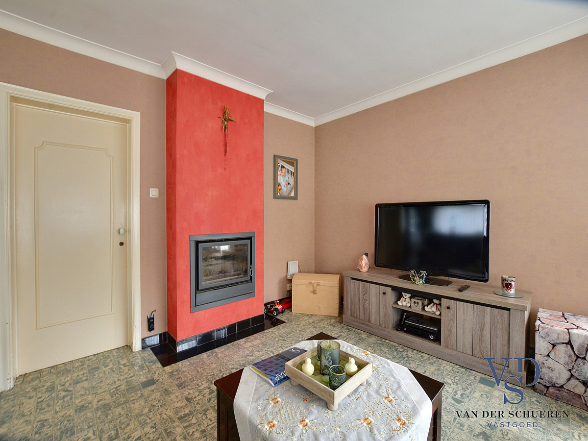 Degelijke, Half open Bebouwing. 