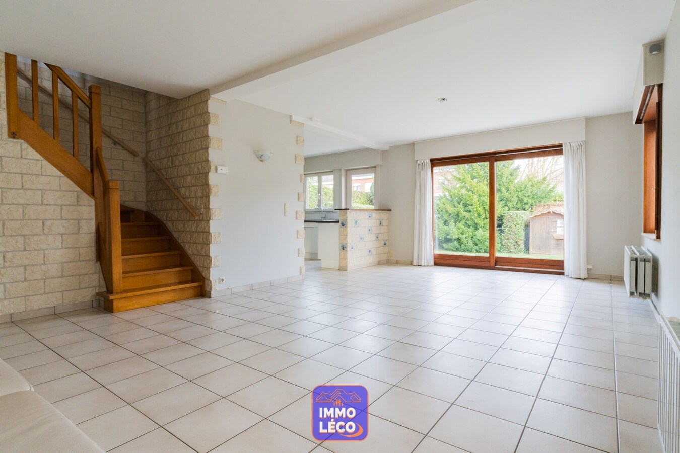 Villa avec garage, parking et jardin, secteur prisé "La Coquinie" ! 