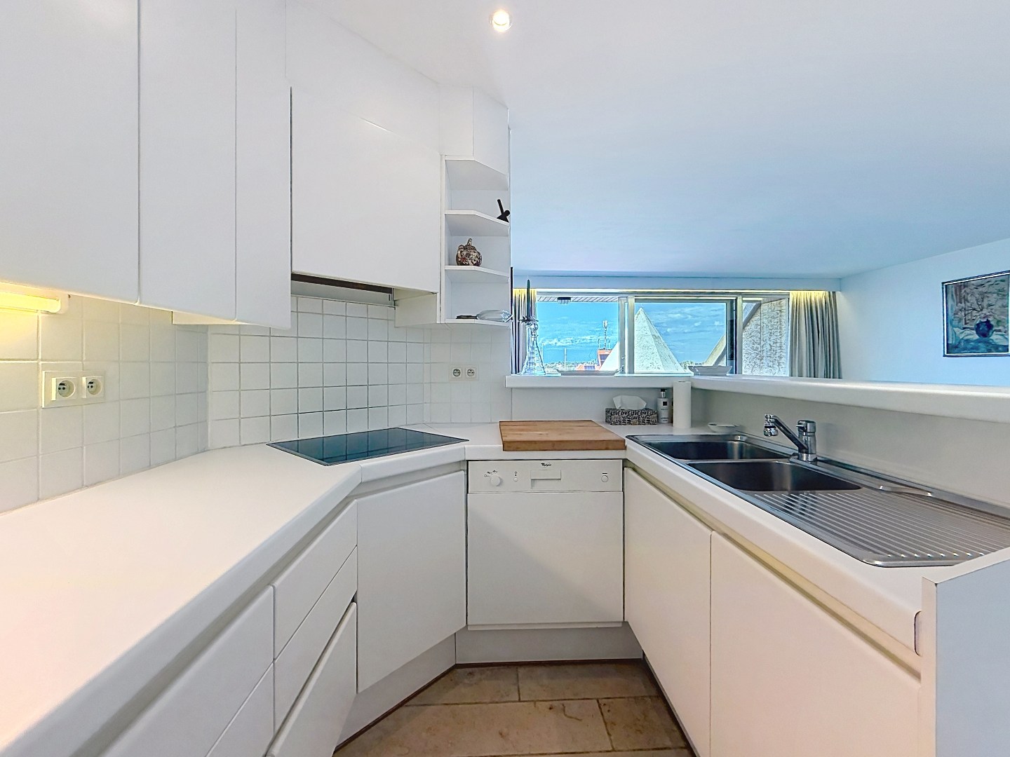 Appartement et zeezicht, lift en garage in Nieuwpoort - 2 slaapkamers, 2 badkamers, bouwjaar 1990, 52.00m² bewoonbare oppervlakte 