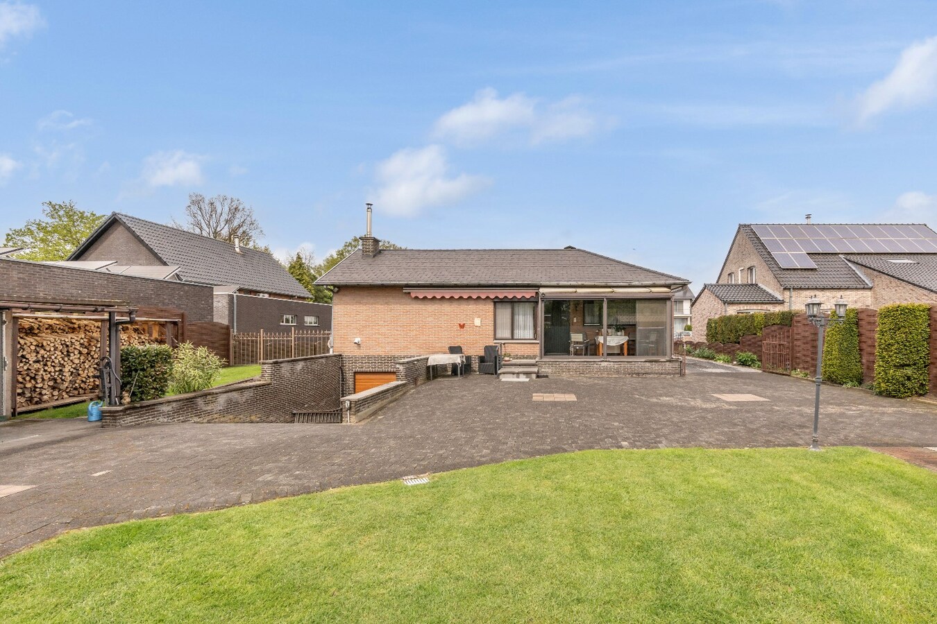 Ruime gelijkvloerse woning met 3 slaapkamers. 