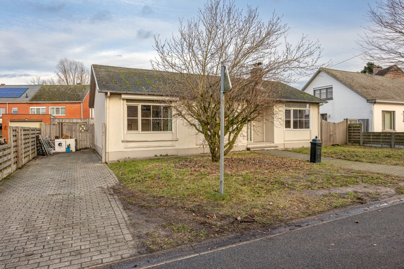 Op te frissen open bebouwing in het centrum van Sint-Antonius 