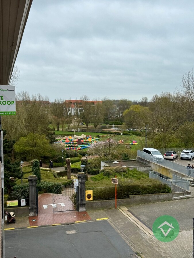 Bemeubelde studio met zicht op het Normandpark te Middelkerke 