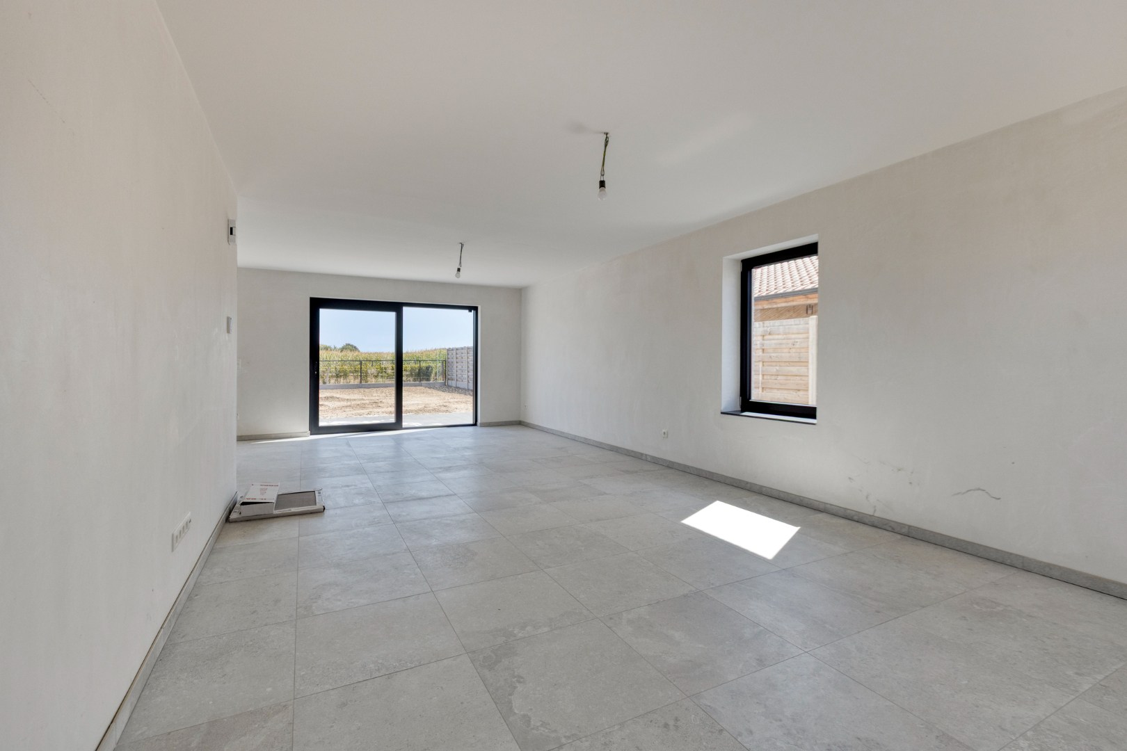 Nieuwbouw-woning in landelijke stijl met 3 slpk op 3 a 82 ca. 