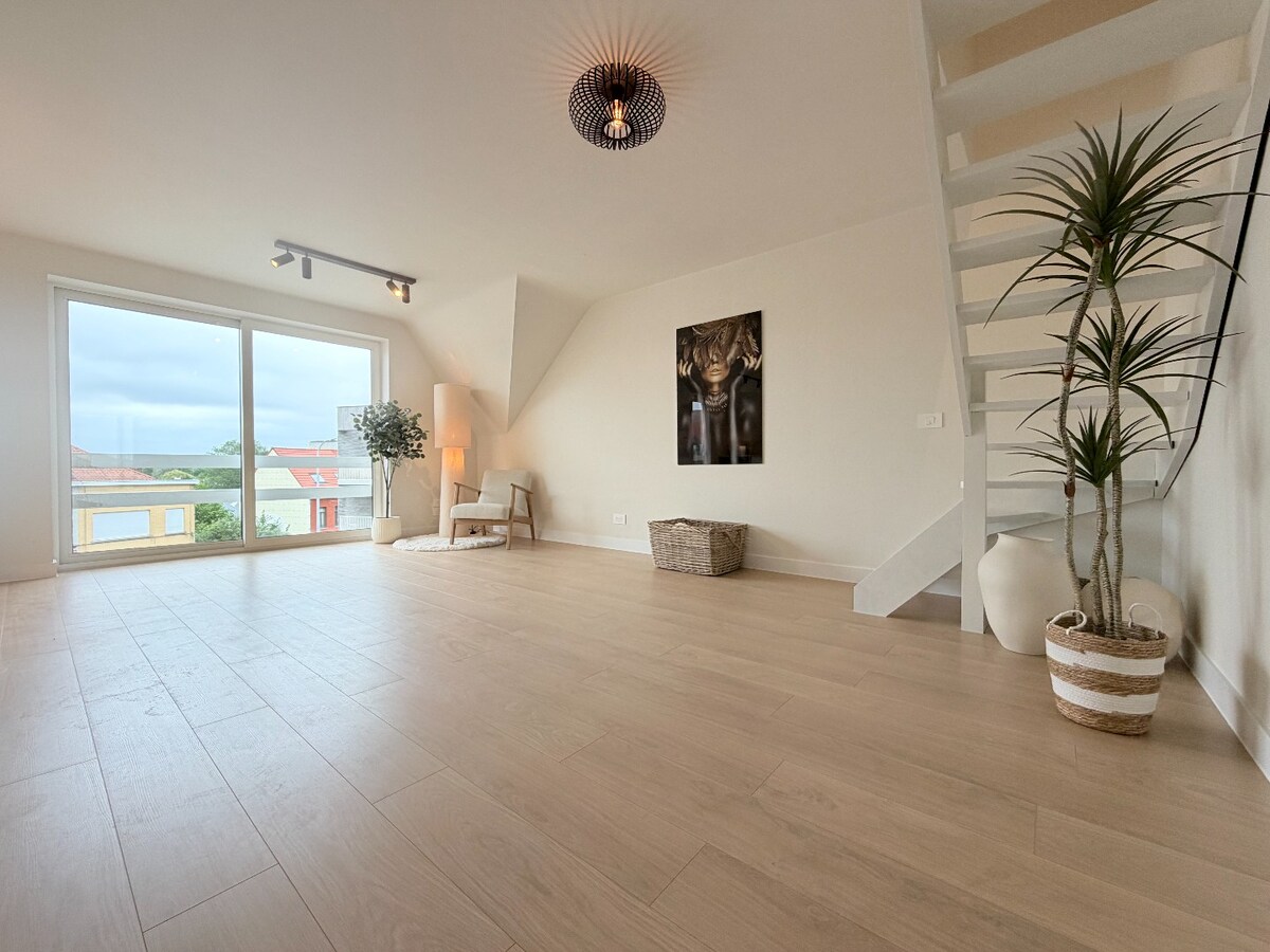 Trendy penthouse te Kortrijk ! EPC B !  **** NONO INSPIRED **** 