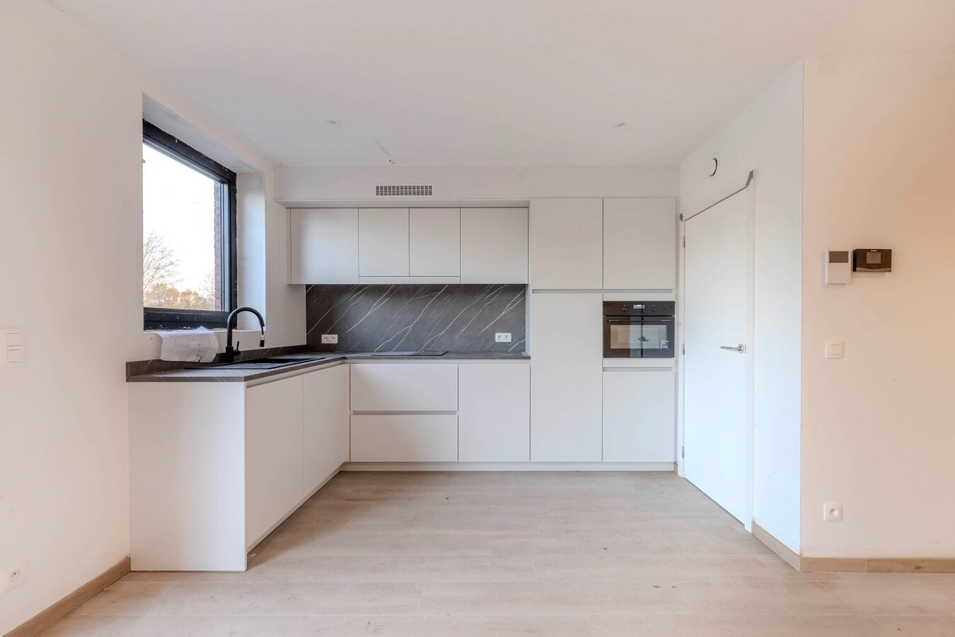 Nieuwbouwappartement met 2 slaapkamers - toplocatie 