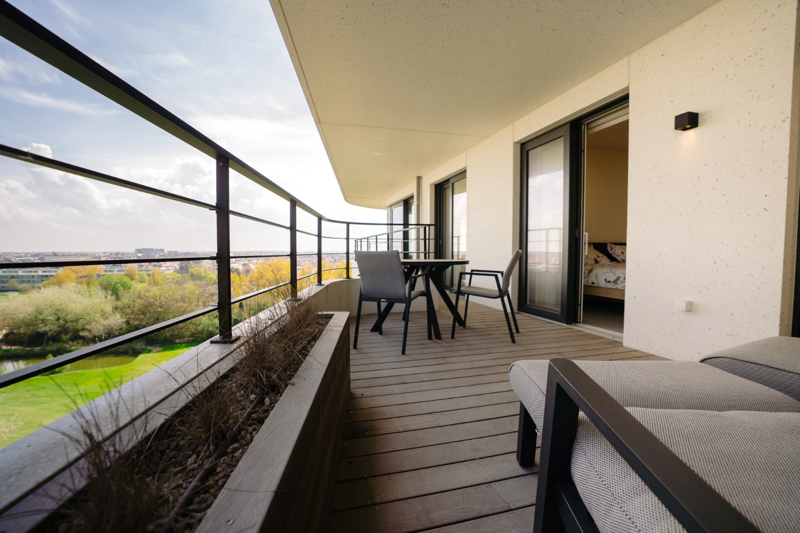 HIGH END 3 SLPK APP - TERRAS - ZICHT OP GOLF 